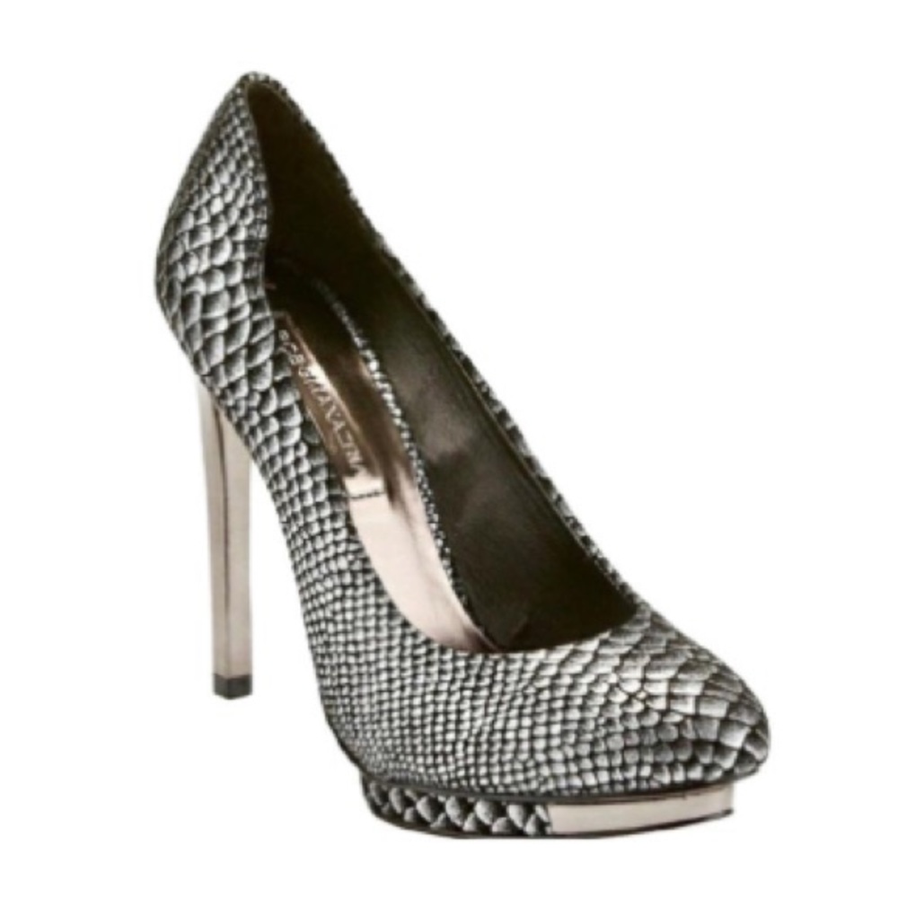 NWOT BCBGMAXAZRIA heels sz 6.5